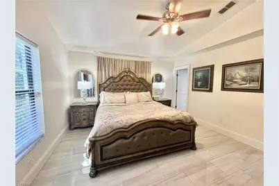 2499 River Reach Dr, Naples, FL 34104 - Photo 18