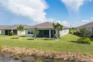 18180 Everson Miles Cir, North Fort Myers, FL 33917 - Photo 32