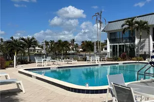 333 Harbour Dr, Naples, FL 34103 - Photo 6