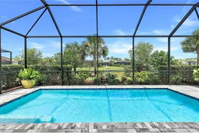 9721 Everglades Dr, Naples, FL 34120 - Photo 4