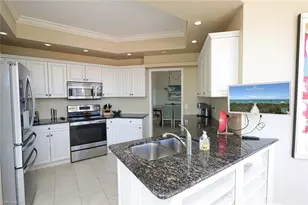 7040 Pelican Bay Blvd, Naples, FL 34108 - Photo 12