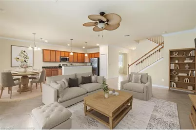 2575 Laurentina Ln, Cape Coral, FL 33909 - Photo 4