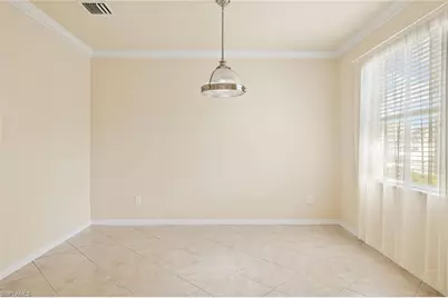 2575 Laurentina Ln, Cape Coral, FL 33909 - Photo 8