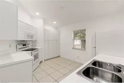 12340 Notting Hill Ln #23, Bonita Springs, FL 34135 - Photo 10