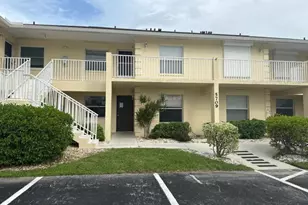 5709 Foxlake Dr, North Fort Myers, FL 33917 - Photo 1