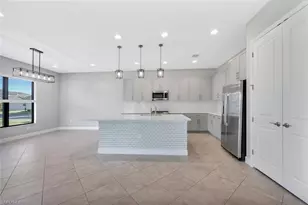 12260 Red Pne Pl, Estero, FL 33928 - Photo 8