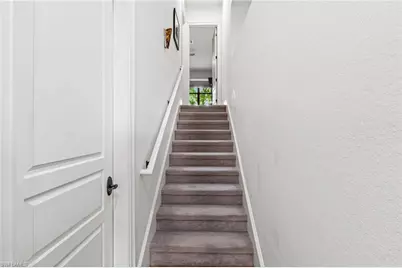 2755 Lantern Ln, Naples, FL 34102 - Photo 20