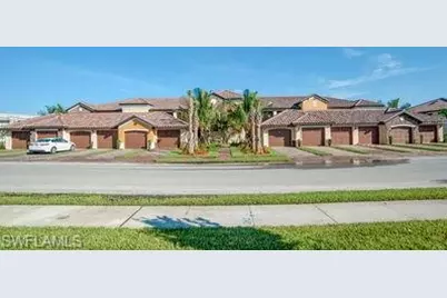 9844 Venezia Cir #721, Naples, FL 34113 - Photo 2