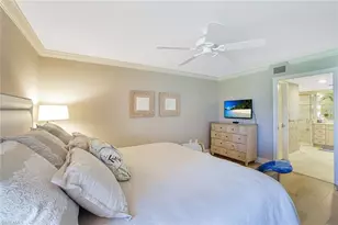 355 Park Shore Dr, Naples, FL 34103 - Photo 12