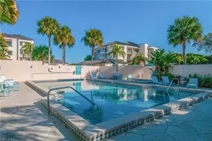 355 Park Shore Dr, Naples, FL 34103 - Photo 22