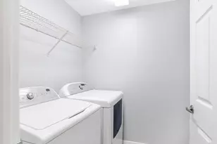 4635 St Croix Ln, Naples, FL 34109 - Photo 12