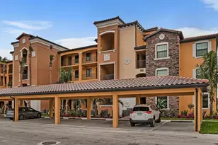 9560 Trevi Ct E, Naples, FL 34113 - Photo 2