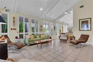 223 11th Ave S, Naples, FL 34102 - Photo 18