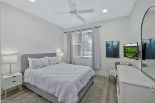 4883 Hampshire Ct, Naples, FL 34112 - Photo 14