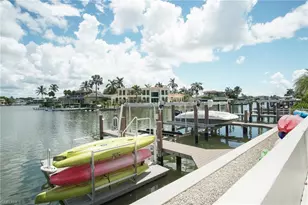 1900 Gulf Shore Blvd N, Naples, FL 34102 - Photo 34