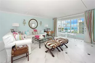 1900 Gulf Shore Blvd N, Naples, FL 34102 - Photo 8