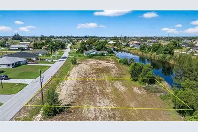 2059 NW 17th St, Cape Coral, FL 33993 - Photo 2