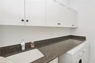 6501 Crown Colony Pl, Naples, FL 34108 - Photo 16