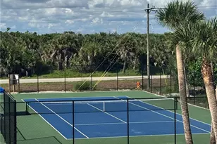 2445 Gulf Dr W, Sanibel, FL 33957 - Photo 2