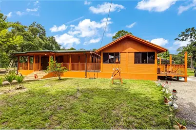 410 N Cabbage Palm St, Clewiston, FL 33440 - Photo 2