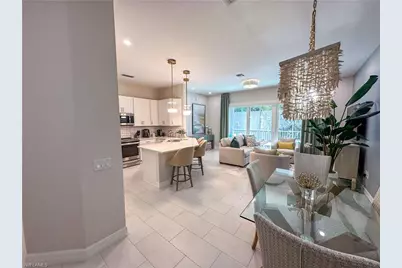 232 Indies Dr E #201, Naples, FL 34114 - Photo 2