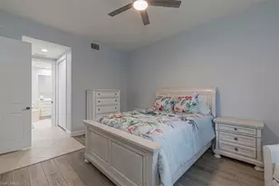 7837 Hawthorne Dr, Naples, FL 34113 - Photo 18