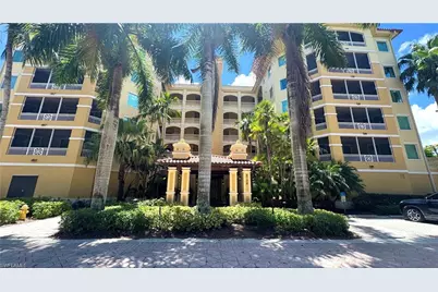 2738 Tiburon Blvd E #B405, Naples, FL 34109 - Photo 2