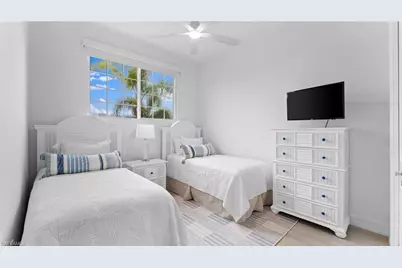 6172 Dogleg Dr, Naples, FL 34113 - Photo 30