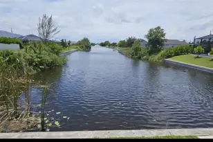 826 SW 32nd Terrace, Cape Coral, FL 33914 - Photo 20