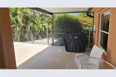 826 SW 32nd Ter, Cape Coral, FL 33914 - Photo 8