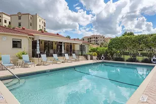 7040 Pelican Bay Blvd, Naples, FL 34108 - Photo 26