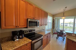 3054 Driftwood Way, Naples, FL 34109 - Photo 4