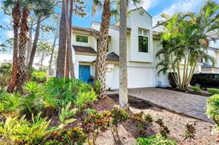 27131 Oakwood Lake Dr, Bonita Springs, FL 34134 - Photo 2