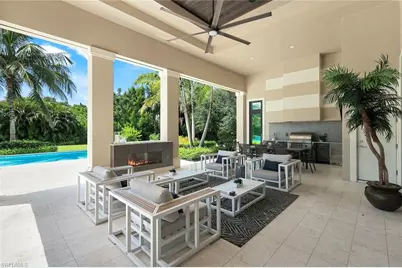 112 Hickory Rd, Naples, FL 34108 - Photo 38