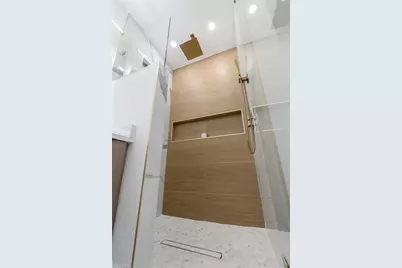 529 Allison St E, Lehigh Acres, FL 33974 - Photo 22