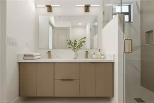 529 Allison St E, Lehigh Acres, FL 33974 - Photo 20