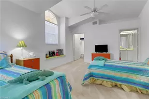 6180 Reserve Cir, Naples, FL 34119 - Photo 16