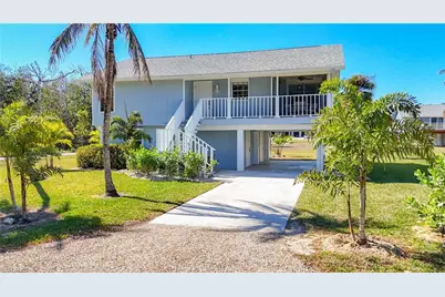 27569 Hickory View Dr, Bonita Springs, FL 34134 - Photo 2