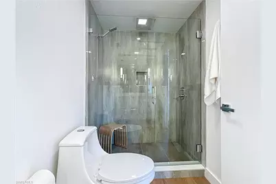 27569 Hickory View Dr, Bonita Springs, FL 34134 - Photo 20