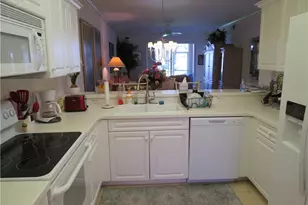 2780 Cypress Trace Cir, Naples, FL 34119 - Photo 6