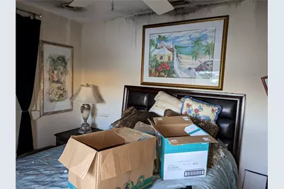 104 Fleur De Lis Ln, Naples, FL 34112 - Photo 2