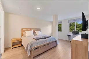 26589 Rosewood Pointe Dr, Bonita Springs, FL 34135 - Photo 4