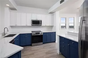 410 Flagship Dr, Naples, FL 34108 - Photo 8