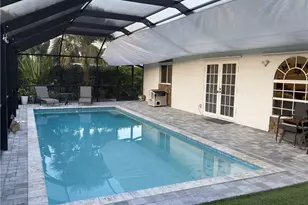 119 Flame Vine Dr, Naples, FL 34110 - Photo 4