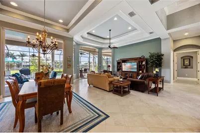 8902 Shenendoah Cir, Naples, FL 34113 - Photo 6
