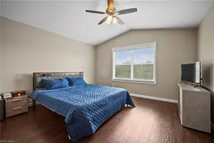 12421 Eagle Pointe Cir, Fort Myers, FL 33913 - Photo 18