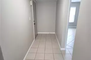 1462 Churchill Cir, Naples, FL 34116 - Photo 16