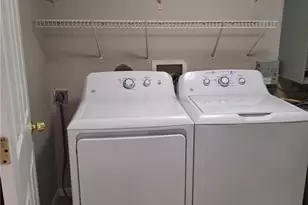 1462 Churchill Cir, Naples, FL 34116 - Photo 18