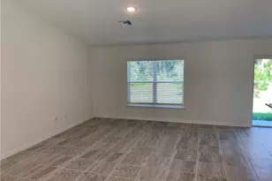 4360 Longwell Ln, North Port, FL 34286 - Photo 8