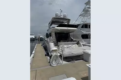 1001 10th Ave S, Naples, FL 34102 - Photo 2